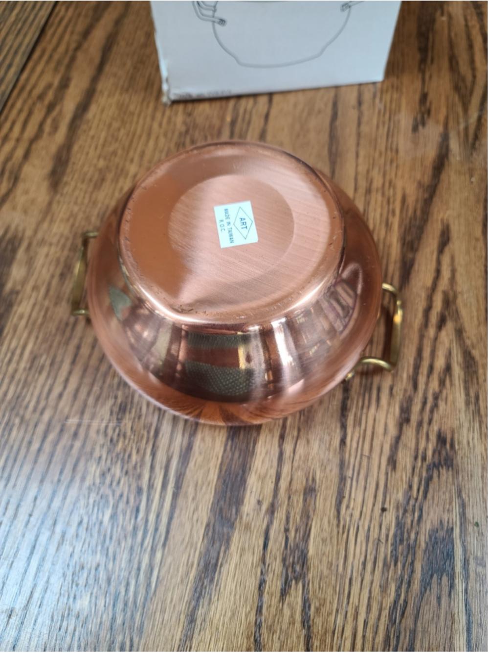 Vintage Copper Pot Planter Brass Handles Home Decor - Picture 4 of 4